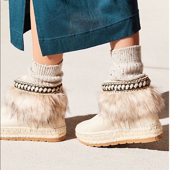 Free People booties 36 - Picture 1 of 4